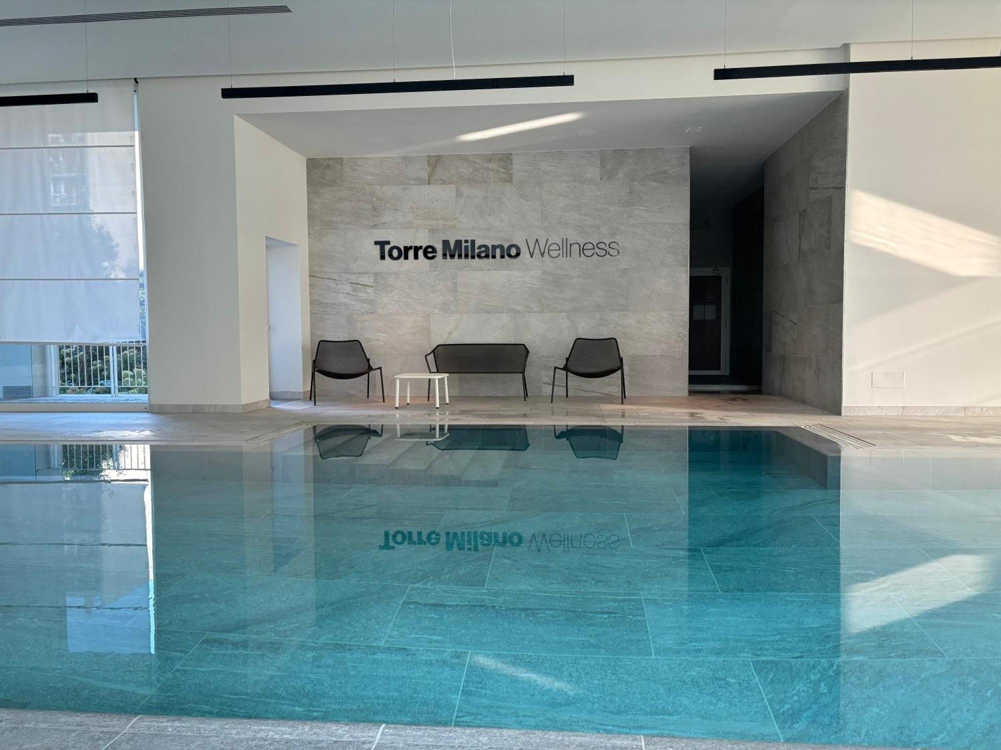 Torre Milano Skyview Suite Gym Pool & Rooftop Exterior photo